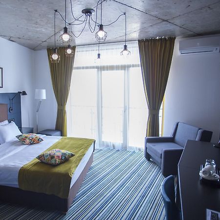 Tangerine Apart Hotel Batumi Zewnętrze zdjęcie